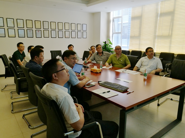 南航大副校長一行蒞臨多尼卡參觀指導